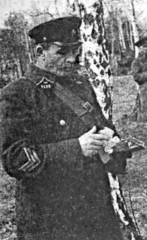 М.П.Сафир на инспекторской стрельбе. 1939 г.
